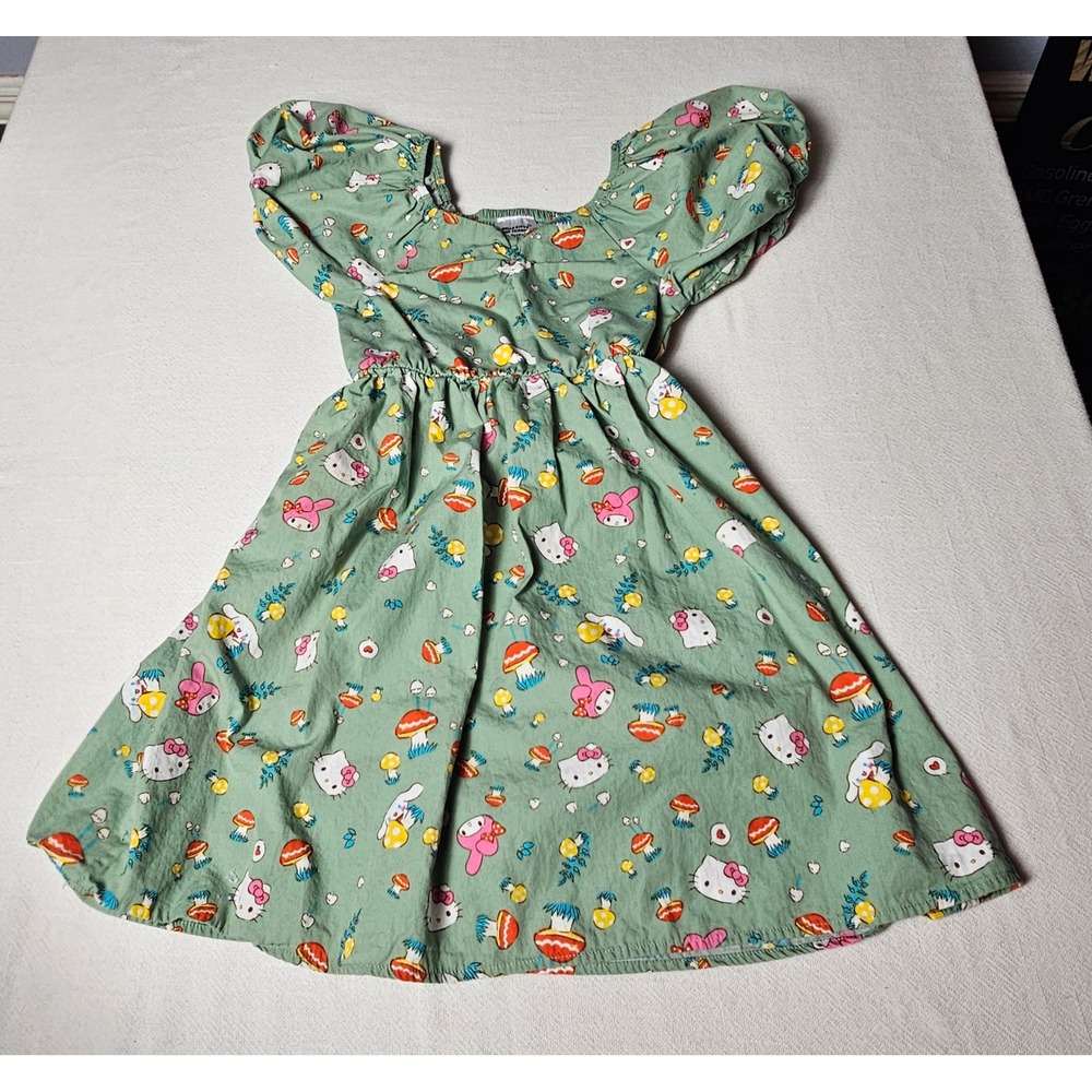 Hello Kitty and Friends Sanrio Girls Green Mushroom Puff Sleeve Dress Size M